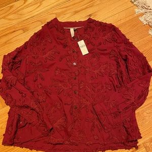 Anthropologie shirt, such a cute design!